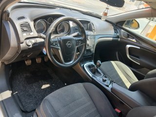 Opel Insignia 2011