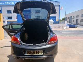 Opel Insignia 2011