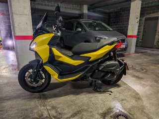 Aprilia SR GT 125 Maxi Scooter