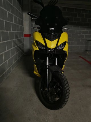 Aprilia SR GT 125 Maxi Scooter