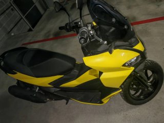 Aprilia SR GT 125 Maxi Scooter