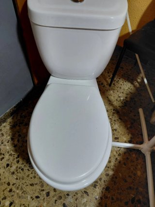 Taza de váter nueva salida lateral