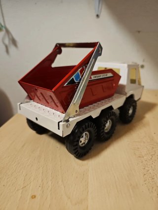Camión Skip Truck Bronco Gozan