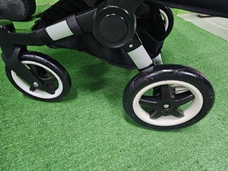 Bugaboo Donkey 2 Negro Capotas Nuevas