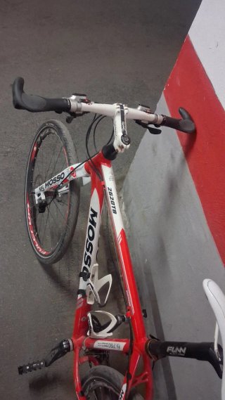 Bicicleta MOSSO Roja y Blanca