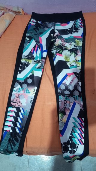 Se vende pack de mallas deportivas