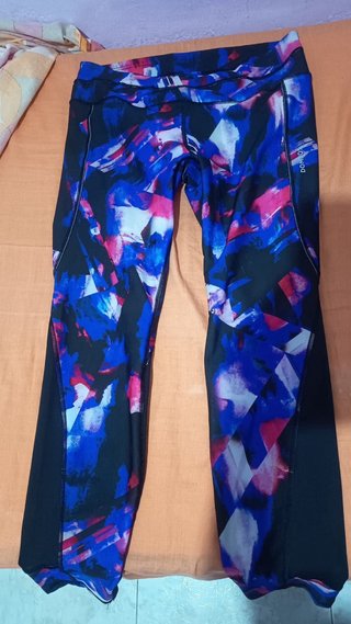 Se vende pack de mallas deportivas