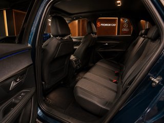 Peugeot 5008 2021