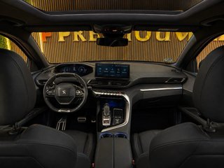 Peugeot 5008 2021