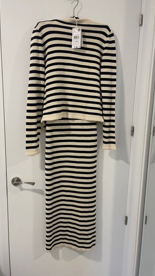 Conjunto Mango: Vestido y Chaqueta Rayas