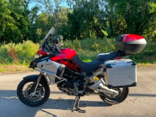 Ducati Multistrada 1260 Enduro Roja/Plata