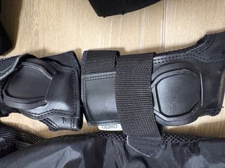 Lote Patines Talla 37 y 40 + Kit Protección M