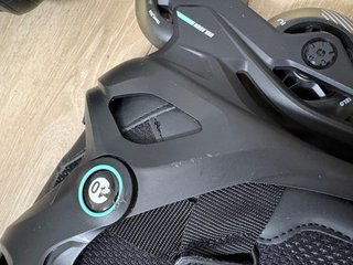 Lote Patines Talla 37 y 40 + Kit Protección M