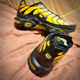 Zapatillas Nike Airmax TN Amarillas Talla 41