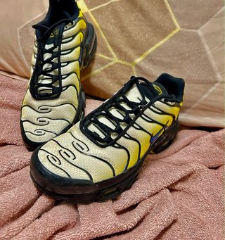 Zapatillas Nike Airmax TN Amarillas Talla 41