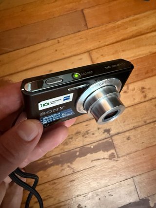 Fotocamere Sony Cyber-shot e Kodak in vendita