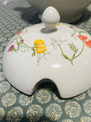 Sopera Royal Worcester Sweet Pea Porcelana