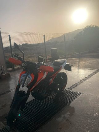 KTM 125 Duke NAKED Naranja/Negra