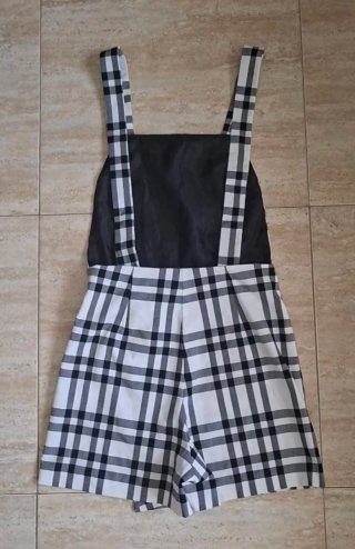 T34, Stradivarius, peto shors efecto falda cuadros