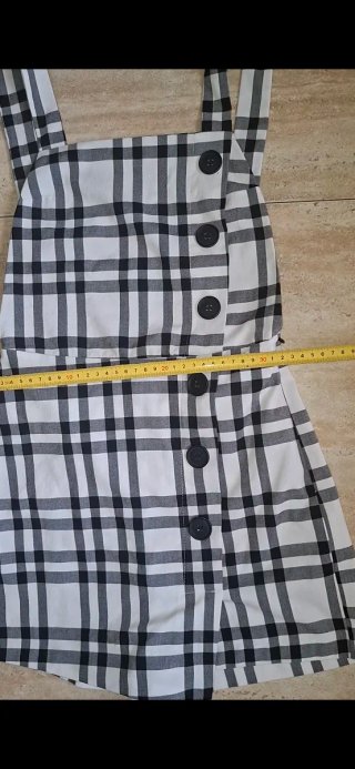 T34, Stradivarius, peto shors efecto falda cuadros