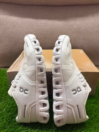 Zapatillas On Running Cloud Blancas