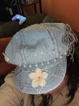 Boina vaquera con pedrería y perlas