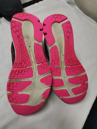 2 Pares Zapatillas Deportivas Negras y Rosas