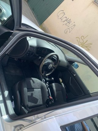 Volkswagen Golf 2002
