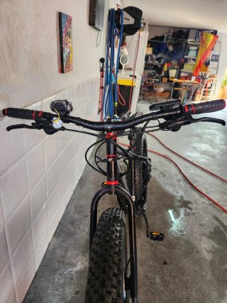 Bicicleta Eléctrica Fat Bike Negra