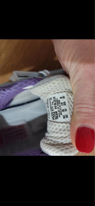 Zapatillas Puma Morado y Blanco
