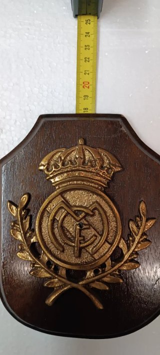 Metopa Real Madrid Bronce