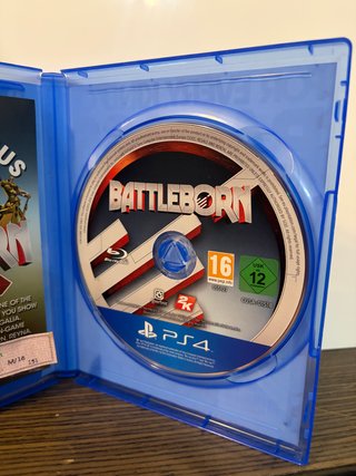 Jogo PS4 "Battleborn"