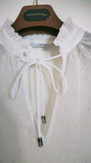Blusa gasa blanca