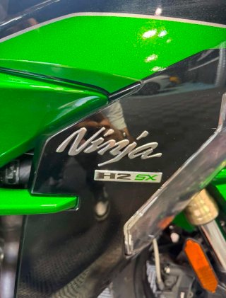 Kawasaki H2 Ninja Sportbike Verde/Negro