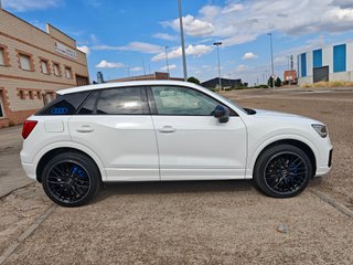 AUDI Q2 BLACK LINE S-TRONIC