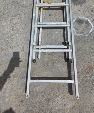 Escalera 3 tramos 7.5m