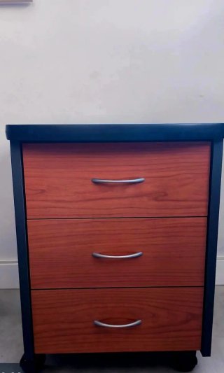 Mueble de oficina 3 cajones