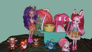 Muñecas y figuras Enchantimals