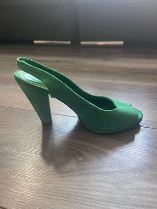 Zapatos H&M Verdes Peep Toe Tacón