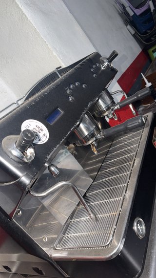 Cafetera 2 Brazos Buen Estado industrial
