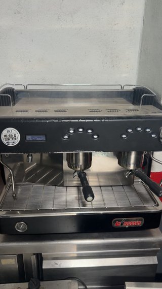 Cafetera 2 Brazos Buen Estado industrial