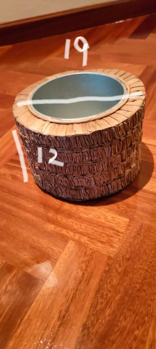 Maceta paja + pétalos Ikea