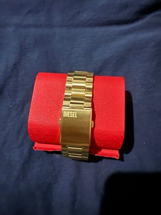 Reloj Diesel Dorado