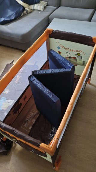 Cuna de Viaje + Colchón Viscoelástico