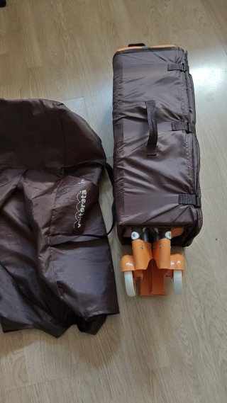 Cuna de Viaje + Colchón Viscoelástico