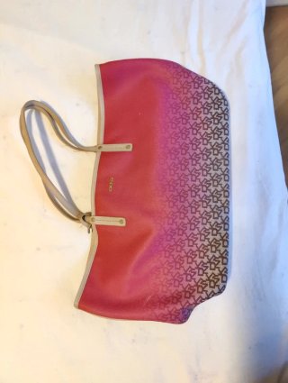 Bolso Tote DKNY Reversible Rojo y Beige