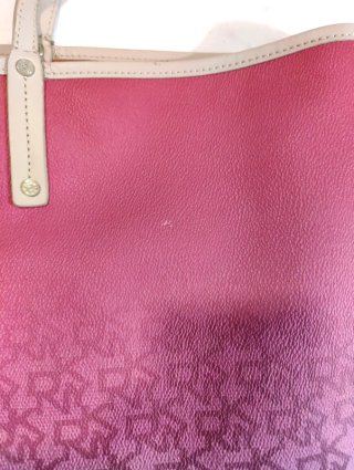 Bolso Tote DKNY Reversible Rojo y Beige