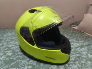 Casco Integral MT Helmets Amarillo Talla L