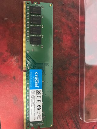 Crucial 8GB DDR4 2400MHz UDIMM RAM