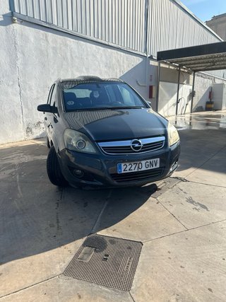 Opel Zafira 2009 full extras